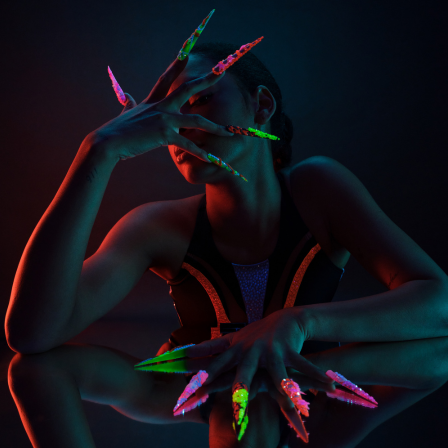 宝仕奥莎荧光效果工艺水晶